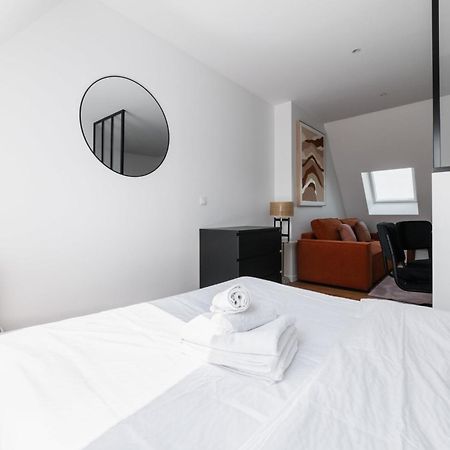2 Pieces Refait A Neuf Dernier Etage - Paris 19 - 4P - Flat-Guest Apartment Exterior photo