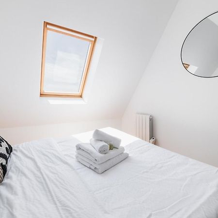 2 Pieces Refait A Neuf Dernier Etage - Paris 19 - 4P - Flat-Guest Apartment Exterior photo