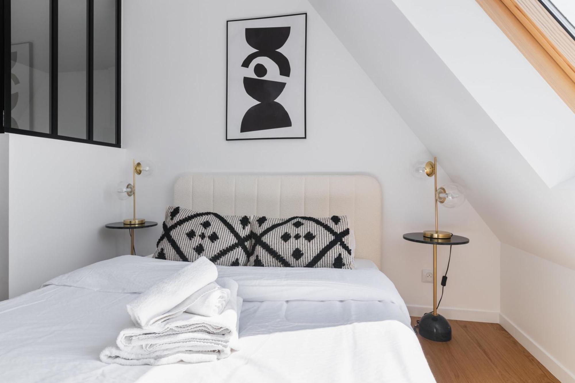 2 Pieces Refait A Neuf Dernier Etage - Paris 19 - 4P - Flat-Guest Apartment Exterior photo